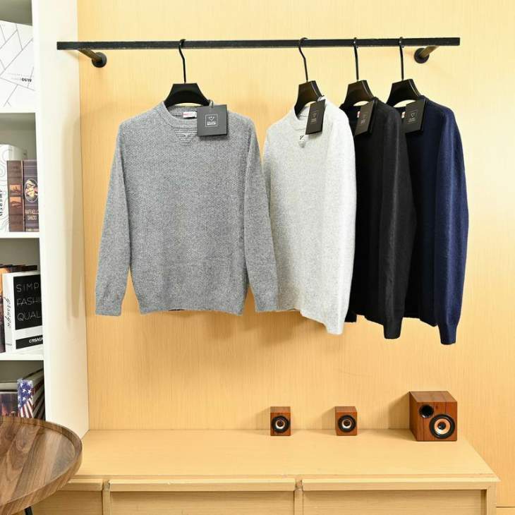 Picture of Prada Sweaters _SKUPradaM-4XLfxtx17348292